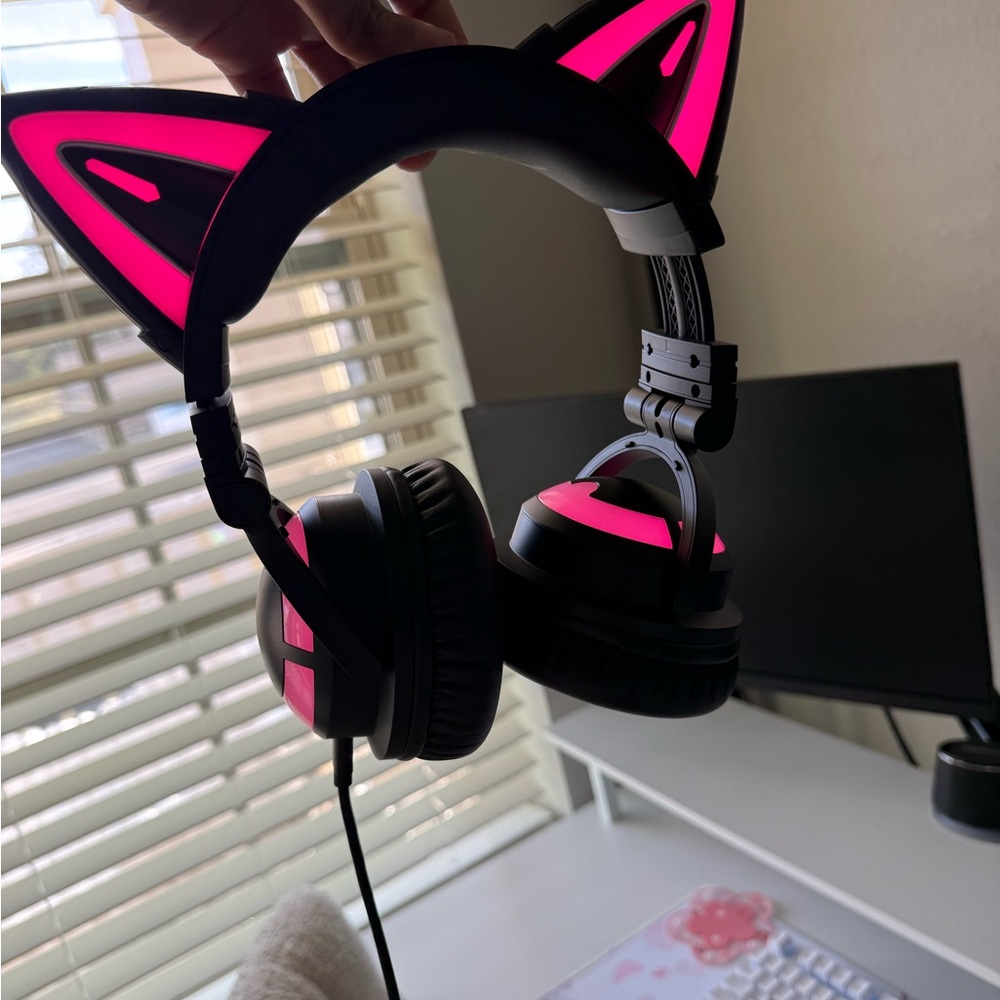 YOWU RGB Cat Ear Headset (Desktop Gaming) - Picture 5 of 7